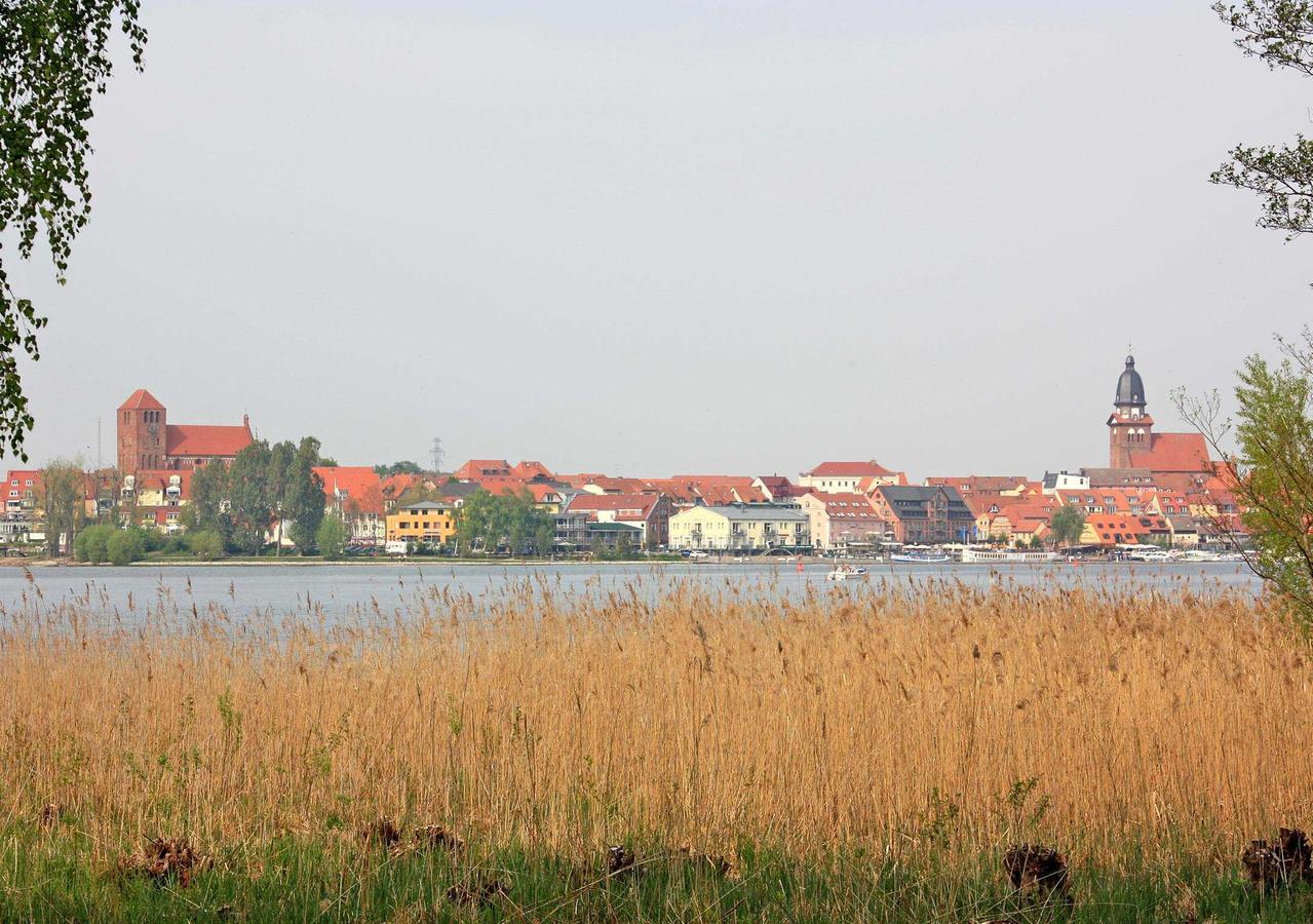 Ferienhaus Mit Separater Wohnung Waren See 9441 Kültér fotó